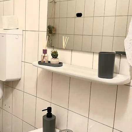 Juva-apartment Renovierte Altbauwohnung Im Herzen Von Апартаменты