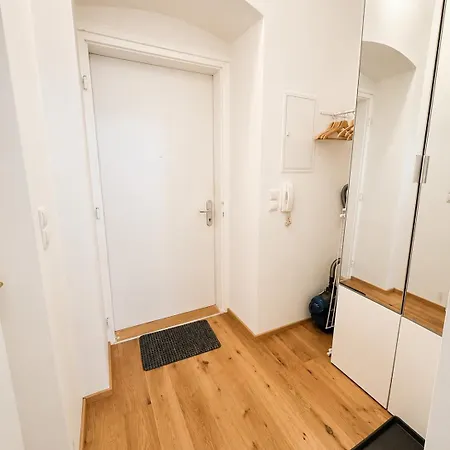 Juva-apartment Renovierte Altbauwohnung Im Herzen Von Апартаменты Грац