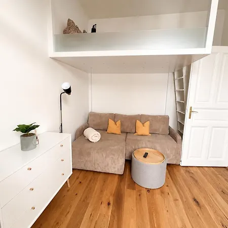 Апартаменты Juva-apartment Renovierte Altbauwohnung Im Herzen Von *